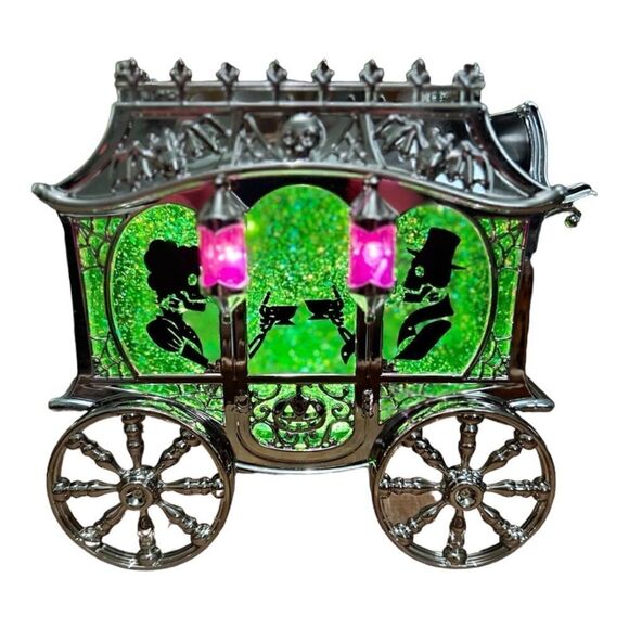 Bath and Body Works Halloween 2023 Light Up Spooky Carriage Globe Candle Holder - Picture 1 of 6